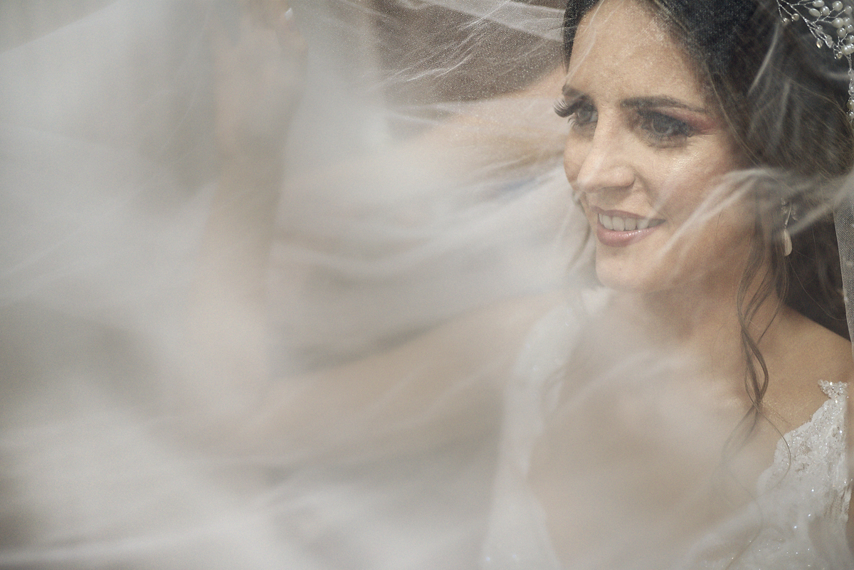 casamento de Hully e Leonardo no Solar da Borborema por 4Mãos Fotografias, making of da noiva