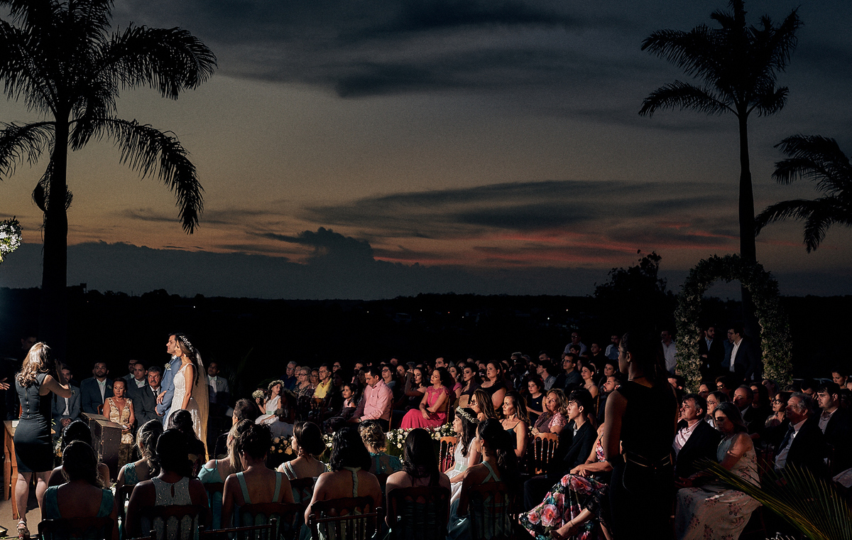 casamento de Hully e Leonardo no Solar da Borborema por 4Mãos Fotografias, cerimonia ao ar livre e no por do sol