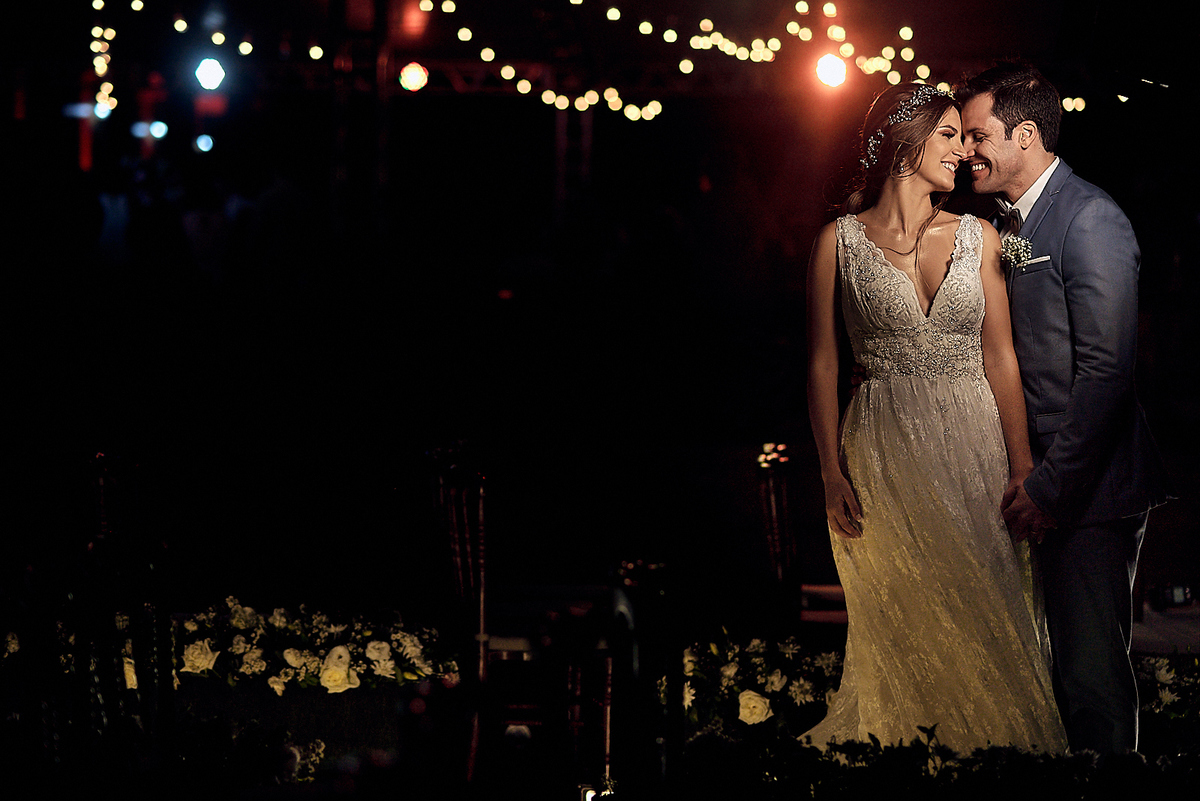 casamento de Hully e Leonardo no Solar da Borborema por 4Mãos Fotografias, cerimonia ao ar livre e no por do sol