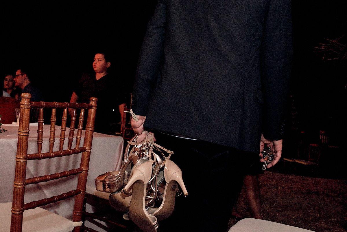 casamento de Hully e Leonardo no Solar da Borborema por 4Mãos Fotografias, cerimonia ao ar livre e no por do sol hora da festa