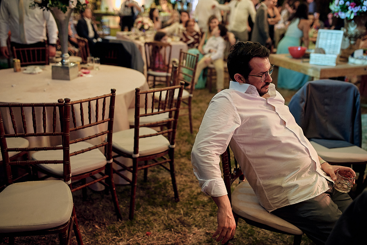 casamento de Hully e Leonardo no Solar da Borborema por 4Mãos Fotografias, cerimonia ao ar livre e no por do sol hora da festa