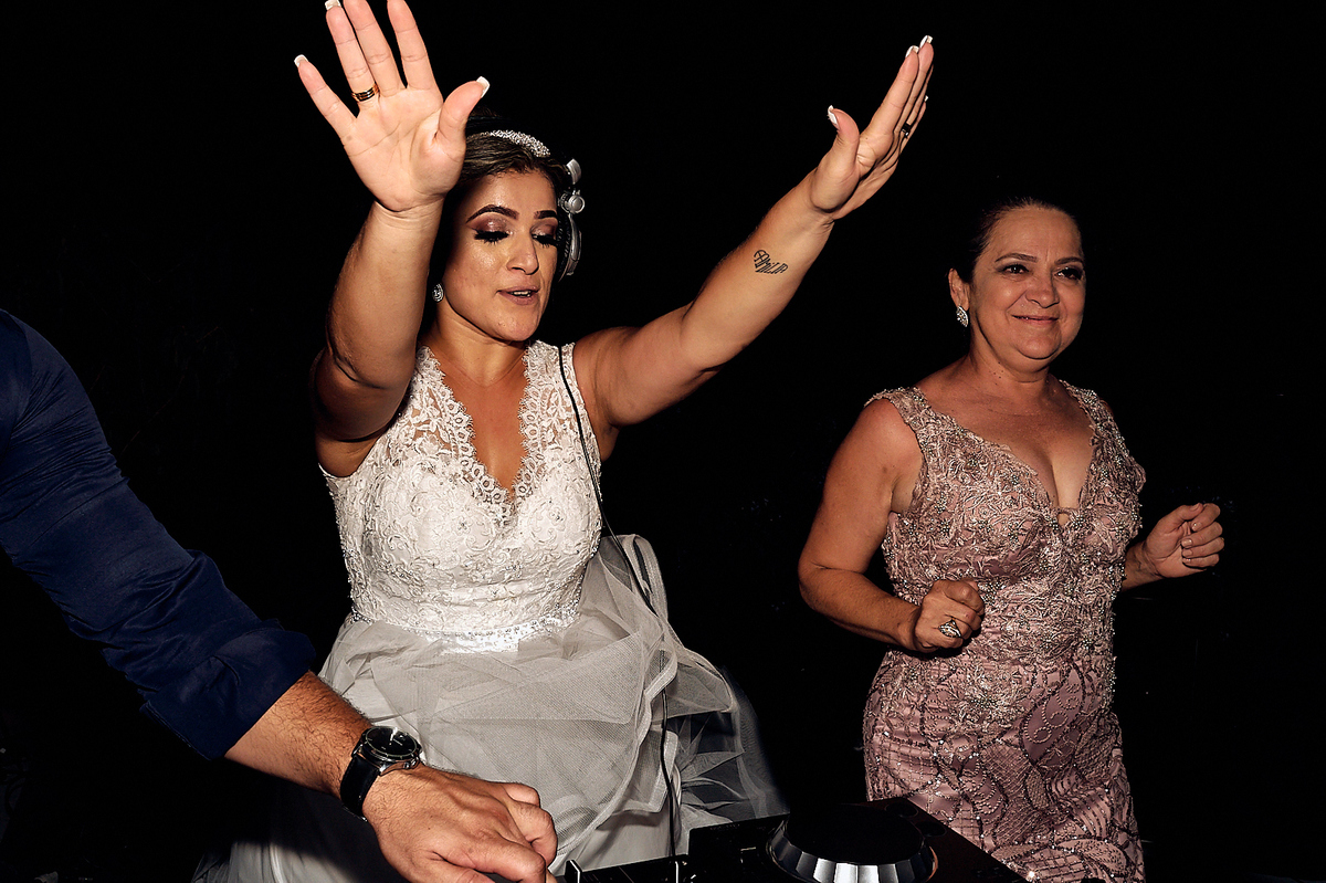 casamento de Iara e Gabriel no Bamboo Recepções em Campina Grande por 4Mãos Fotografias, festa