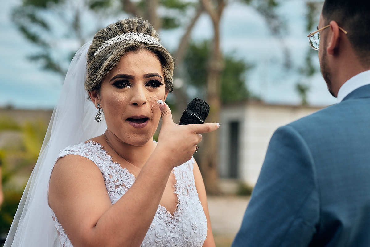 casamento de Iara e Gabriel no Bamboo Recepções em Campina Grande por 4Mãos Fotografias, cerimonia ao ar livre