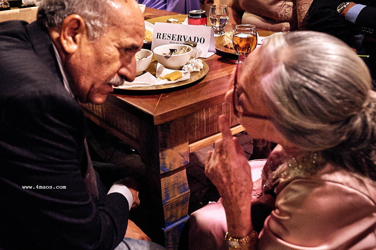 casamento Gabi e Jardel por 4Mãos Fotografias, Hora da festa