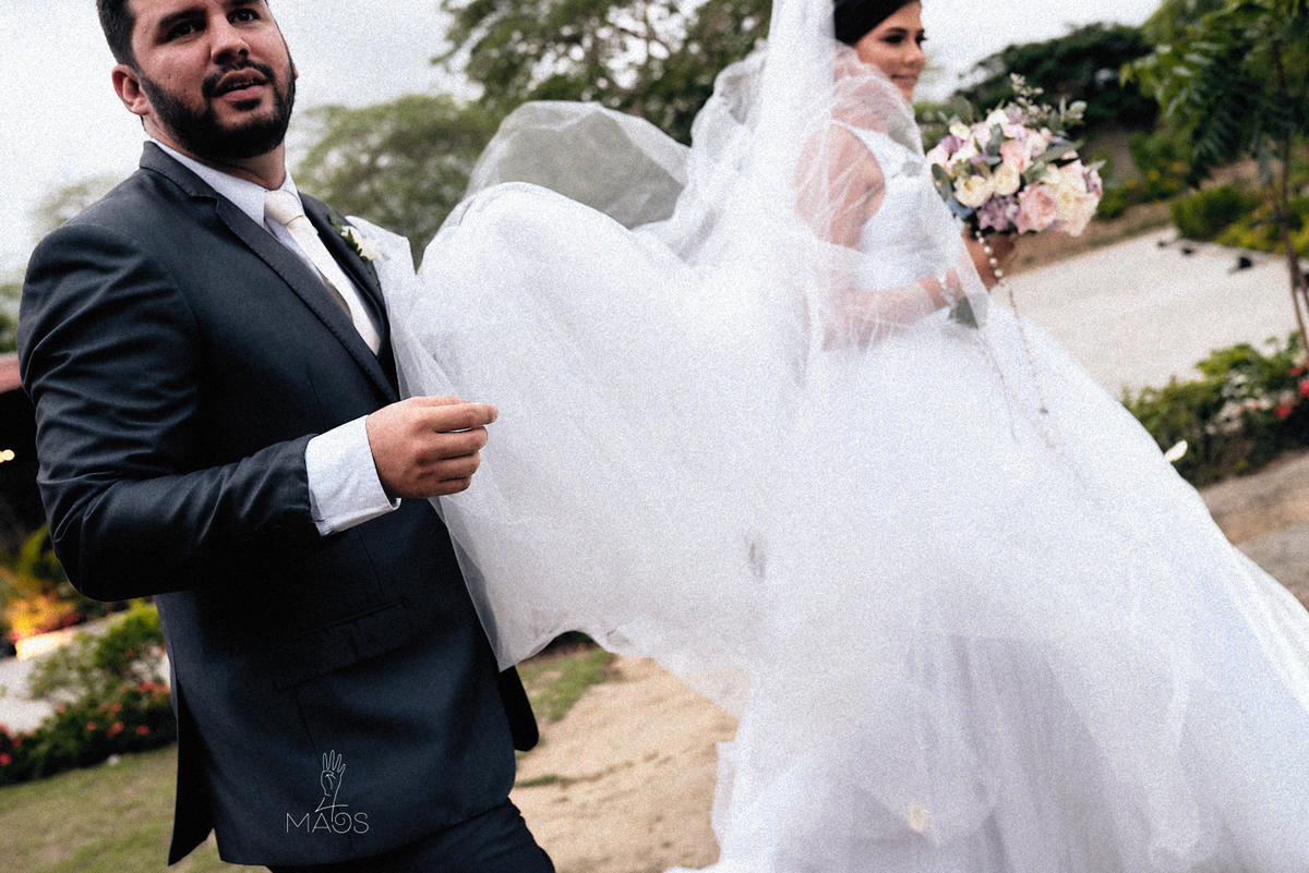 casamento de lass e Diego no bamboo recepções por 4Mãos Fotografias, foto espontânea, casamento na paraíba, casamento em campina grande