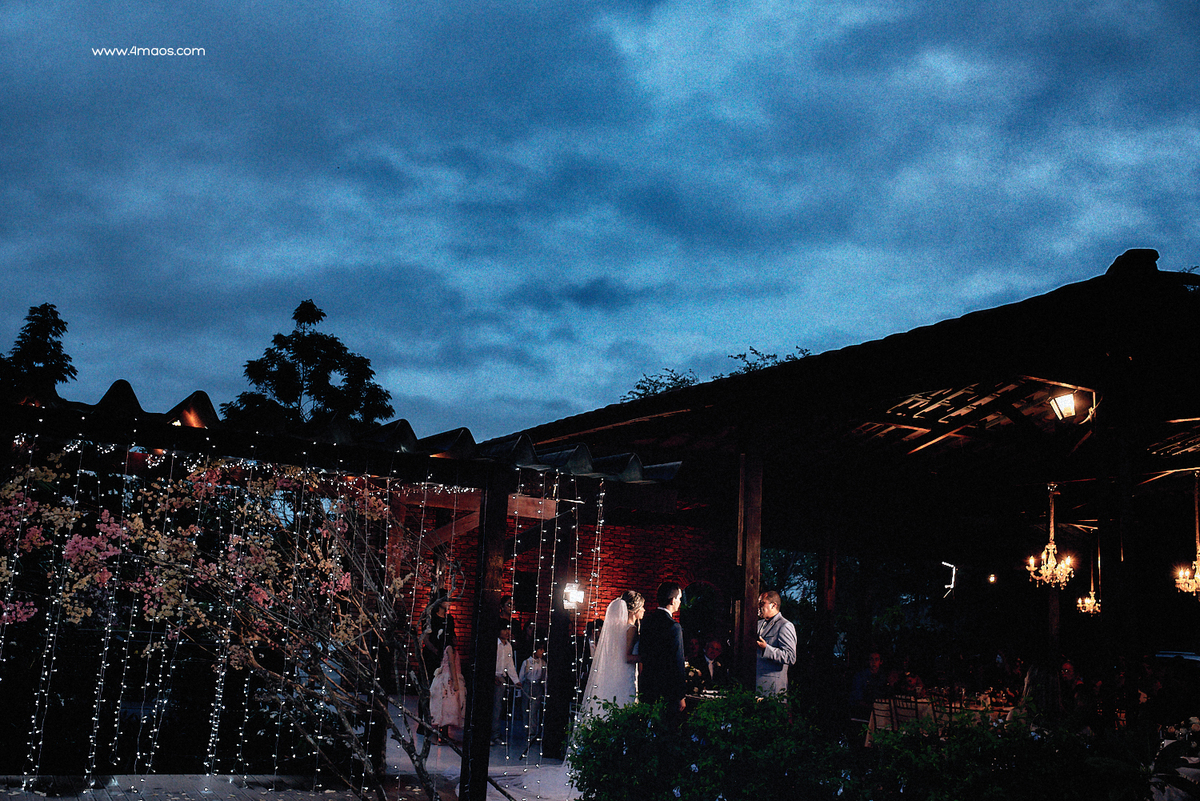 casamento de Erika e Denis em Campina Grande - Bamboo Recepções por 4Mãos Fotografias. Casamento com chuva