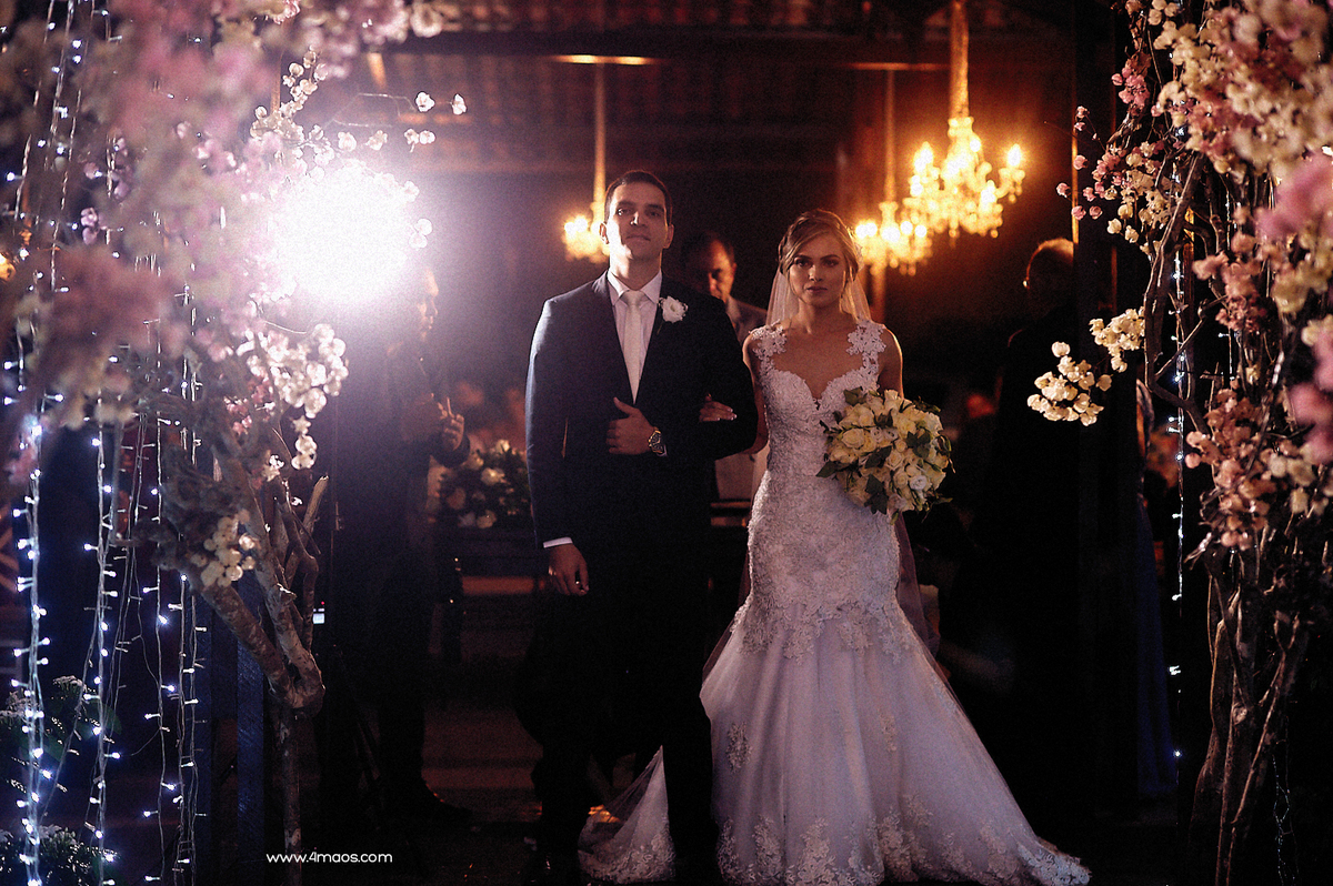 casamento de Erika e Denis em Campina Grande - Bamboo Recepções por 4Mãos Fotografias. Casamento com chuva