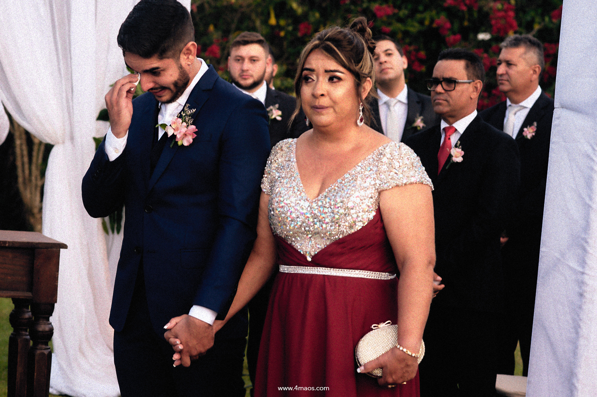 Casamento Tainara + Sivonaldo realizado no La Paloma recepções, casamento ao ar livre, ao entardecer, por 4Mãos Fotografias, cerimônia