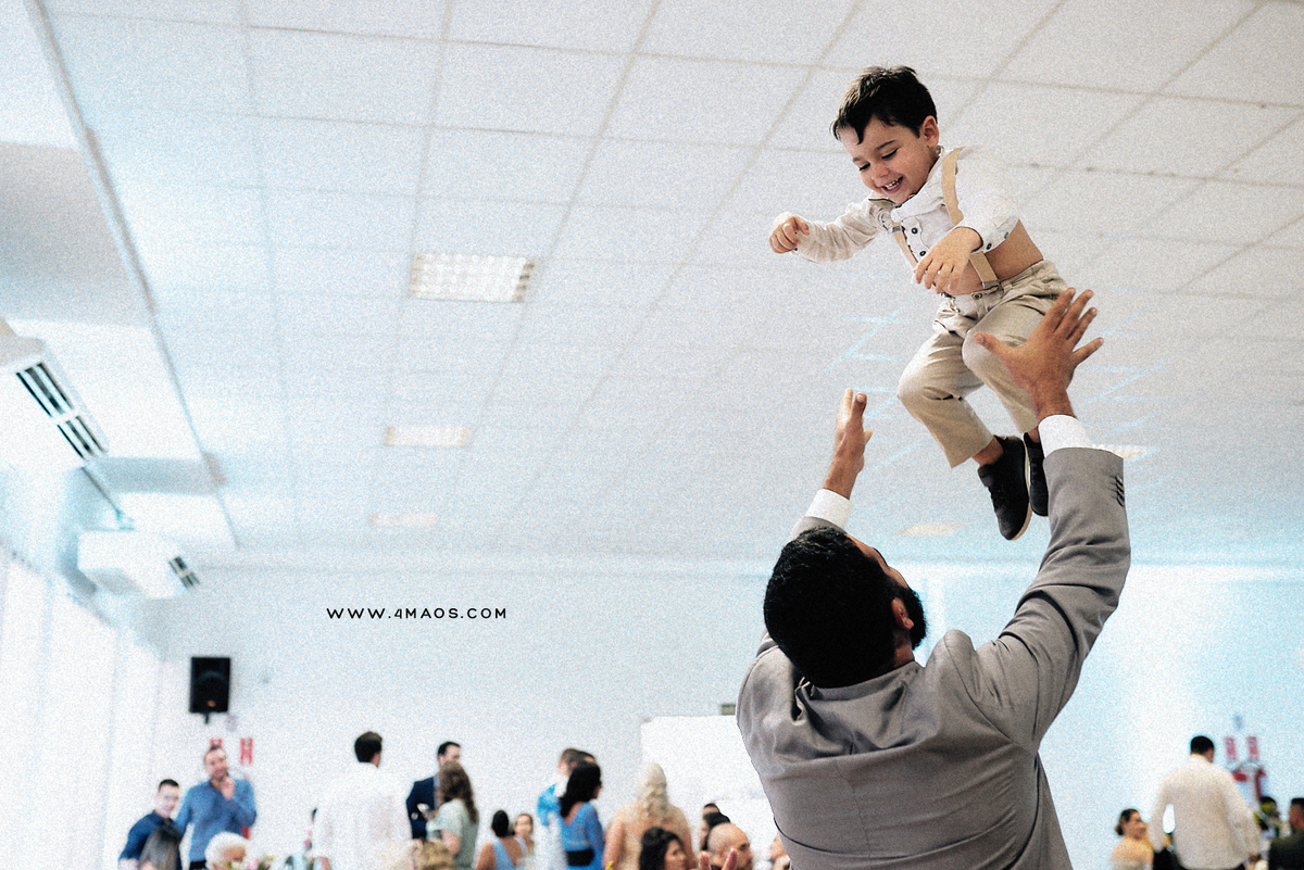 casamento de Suzane e Gustavo por 4Mãos Fotografias, festa