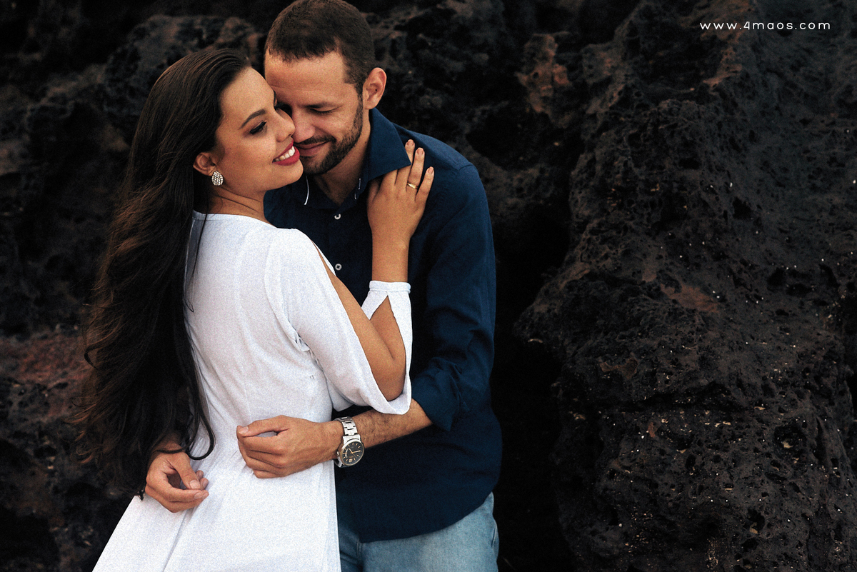 ensaio de pre casamento na praia de Pipa Rio Grande do Norte por 4Mãos Fotografias