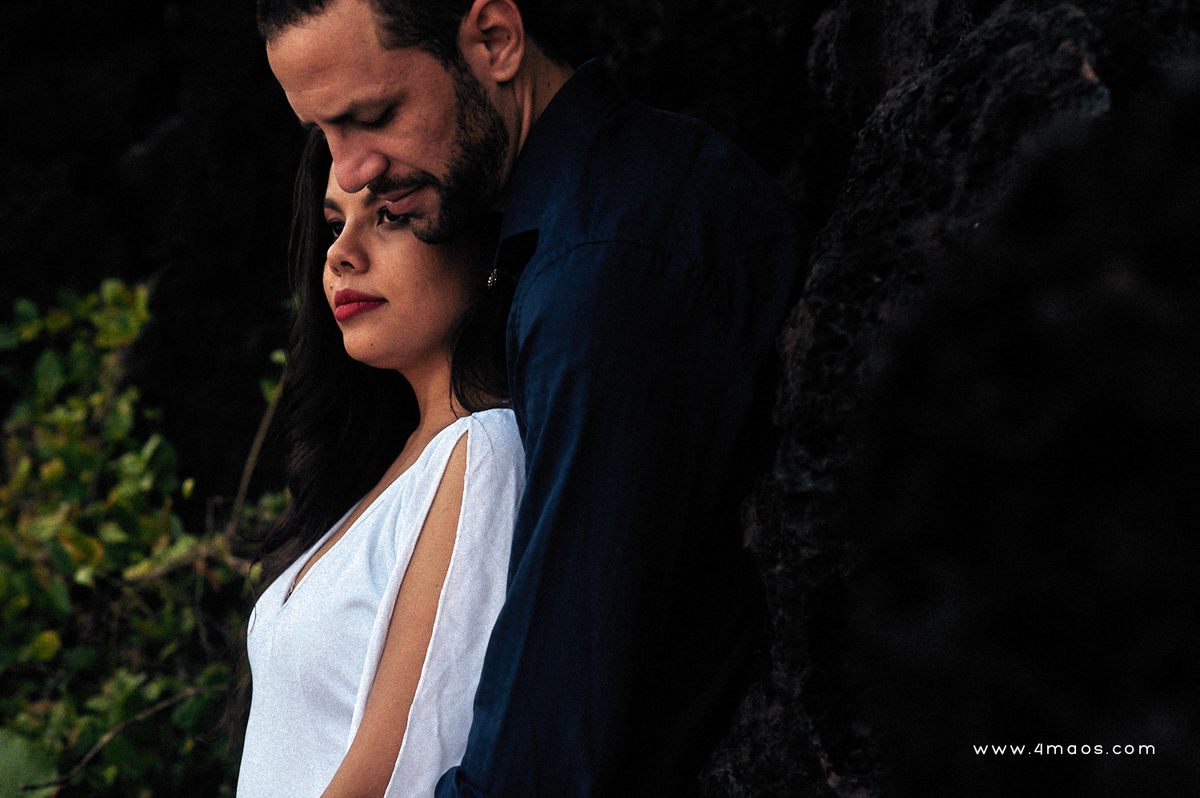 ensaio de pre casamento na praia de Pipa Rio Grande do Norte por 4Mãos Fotografias