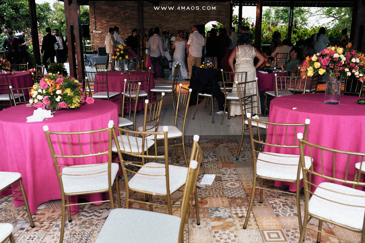 casamento de Ana Flávia e Diego por 4Mãos Fotografias num domingo de manha no Bamboo Recepções