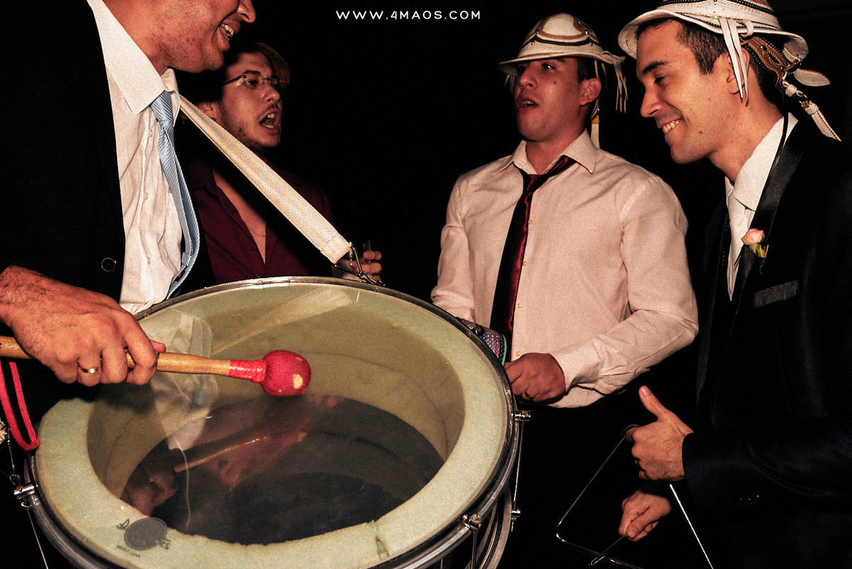 casamento de Karol e Daniel por 4Mãos Fotografias, festa