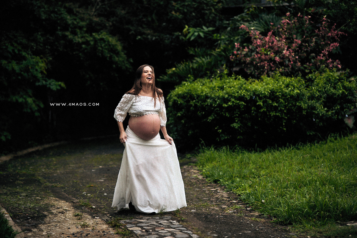 ensaio gestante de Luana Medeiros e Eduardo de Bernardo e Benício ao ar livre