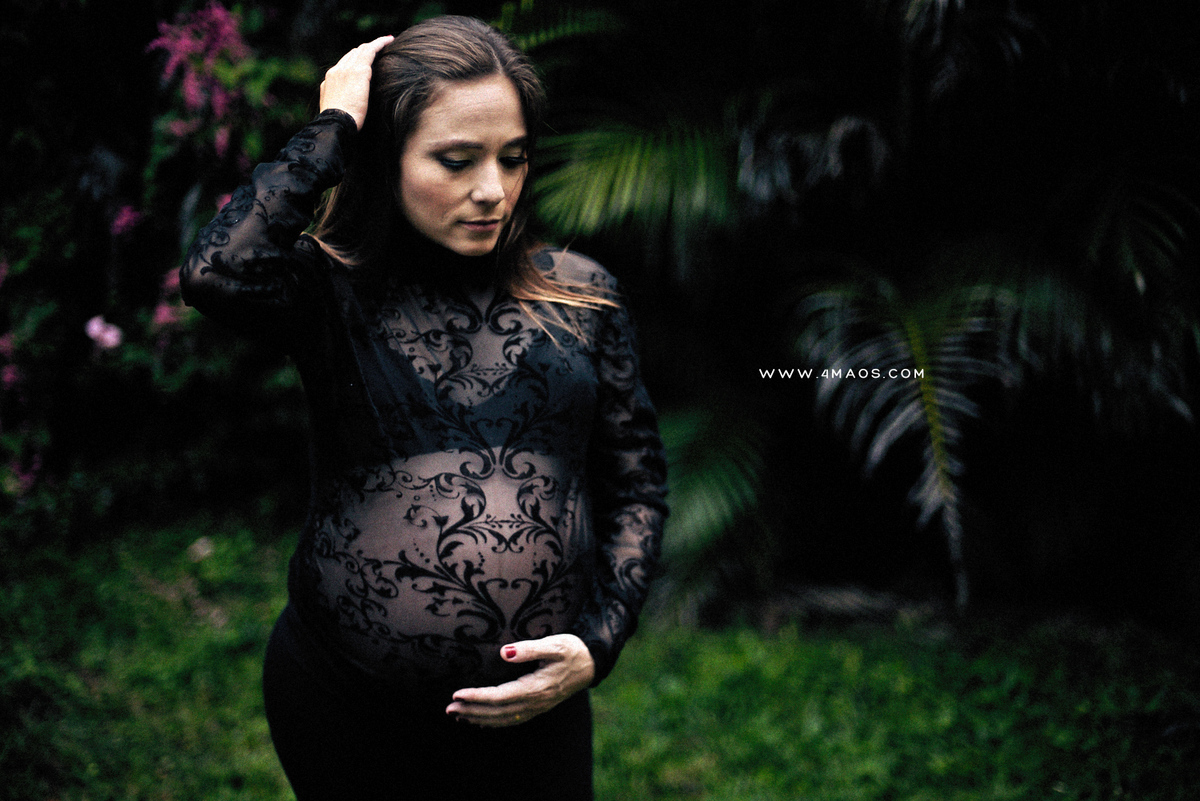 ensaio gestante de Luana Medeiros e Eduardo de Bernardo e Benício ao ar livre