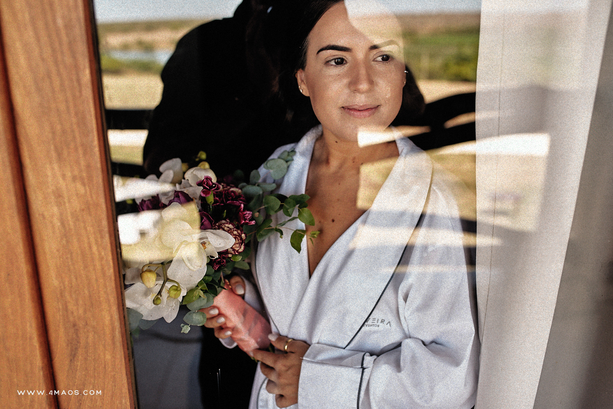 casamento de Mayara e Yámande por 4Mãos Fotografias na Fazenda Campo de Boi, making of da noiva
