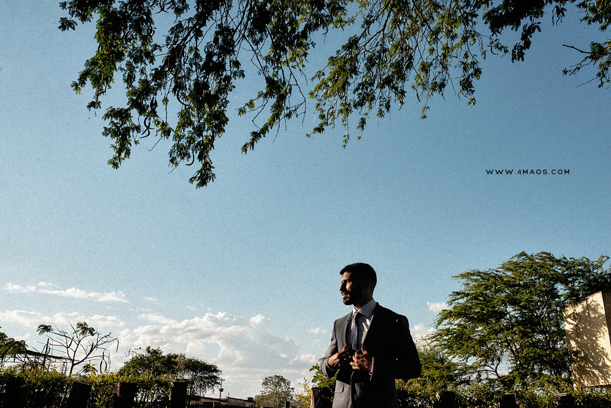 casamento de Mayara e Yámande por 4Mãos Fotografias na Fazenda Campo de Boi, making of do noivo