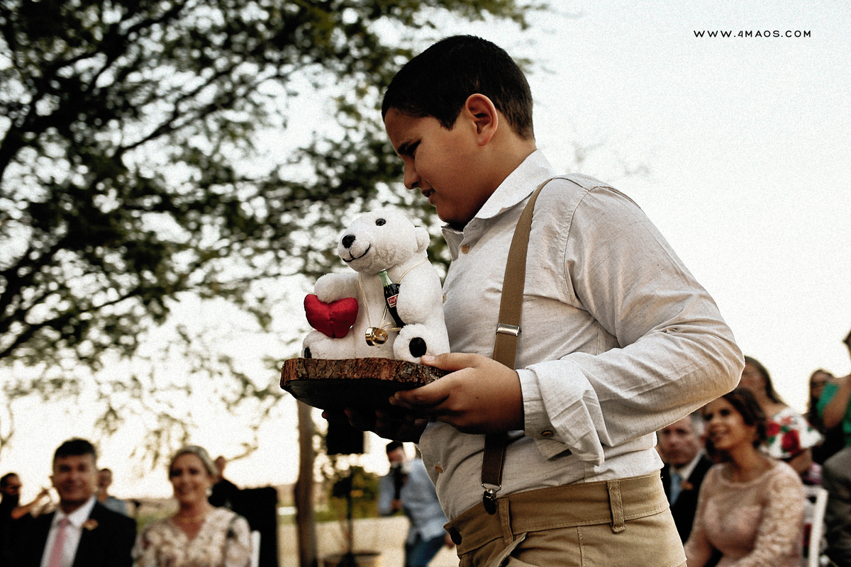 casamento de Mayara e Yámande por 4Mãos Fotografias na Fazenda Campo de Boi, cerimonia
