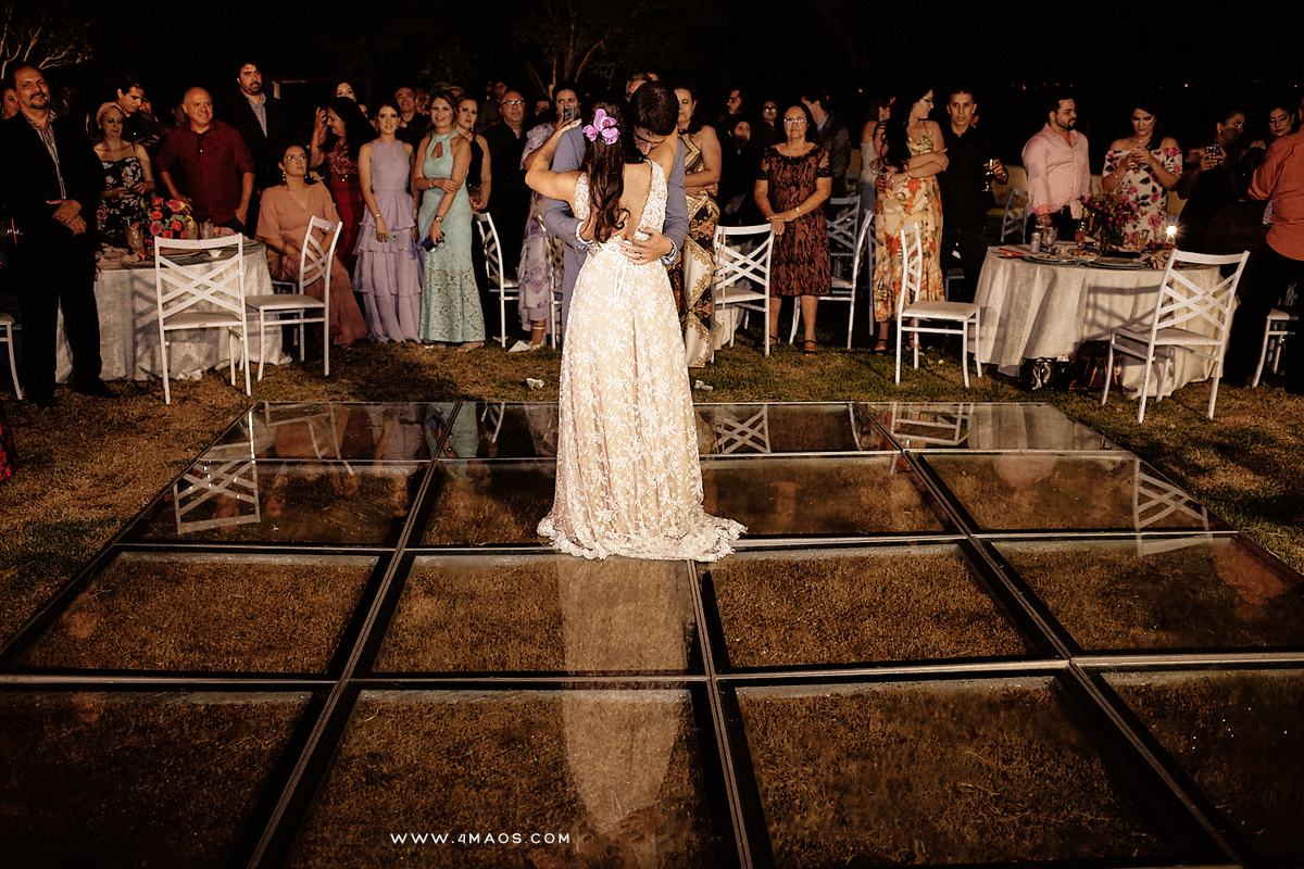 casamento de Mayara e Yámande por 4Mãos Fotografias na Fazenda Campo de Boi, festa