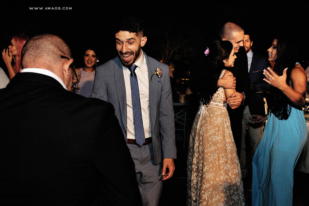 casamento de Mayara e Yámande por 4Mãos Fotografias na Fazenda Campo de Boi, festa