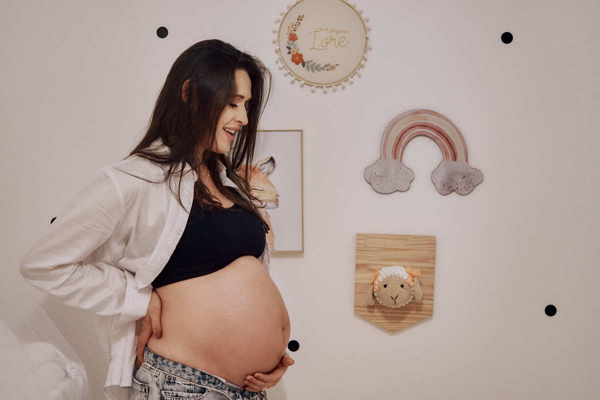 ensaio de gestante em casa