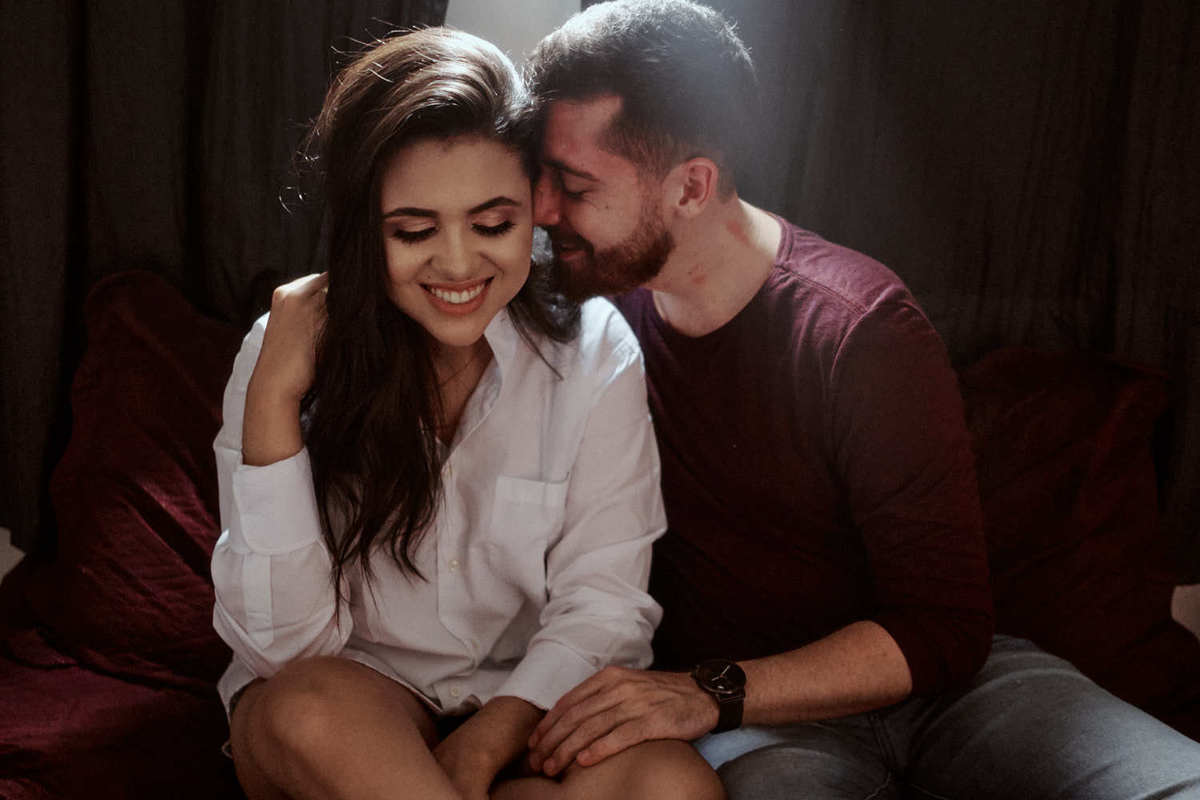 ensaio do casal Kelly e Victor em casa