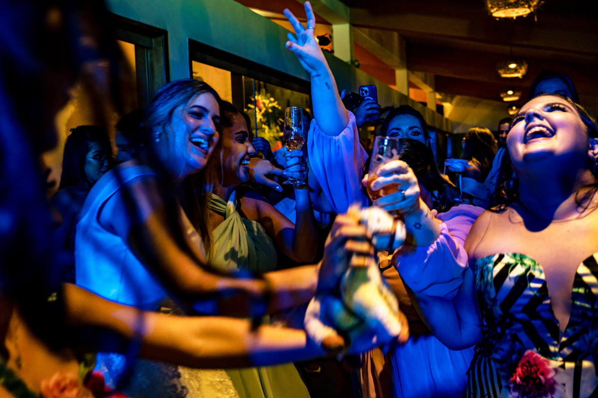festa de casamento, casal dançando,