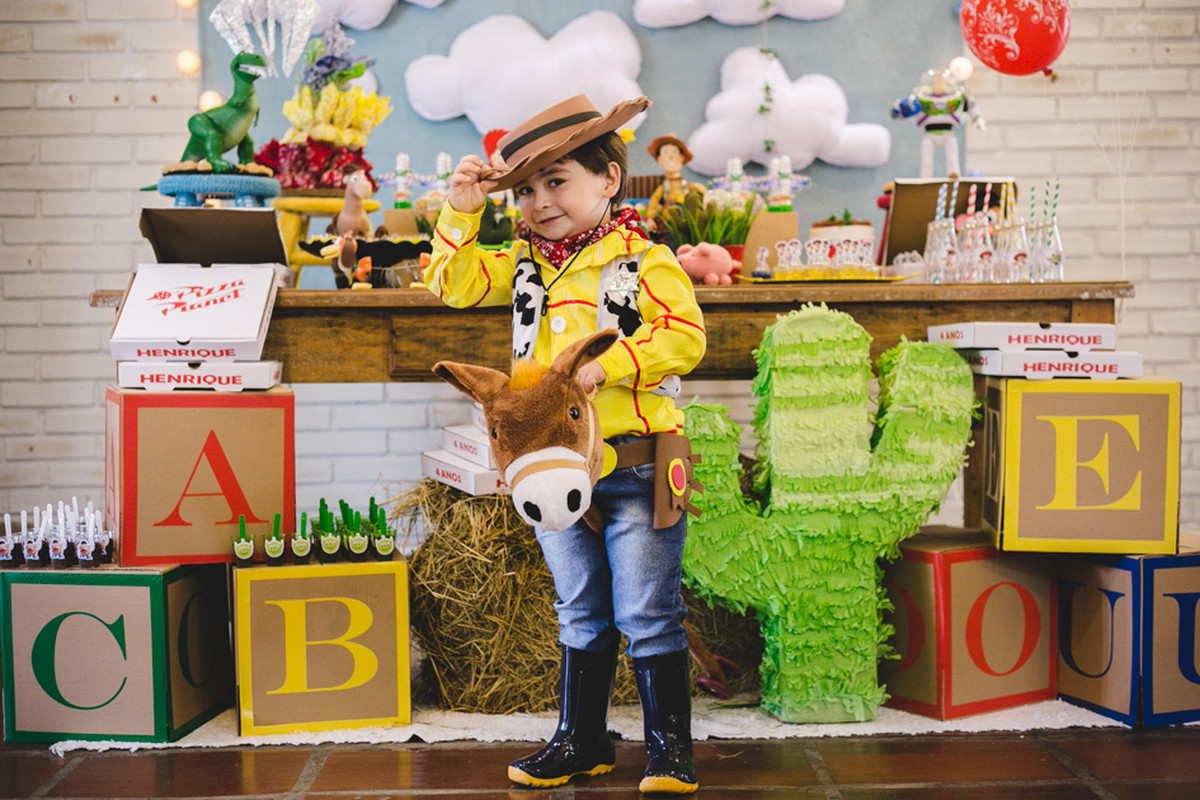 Henrique 4 anos – Festinha infantil