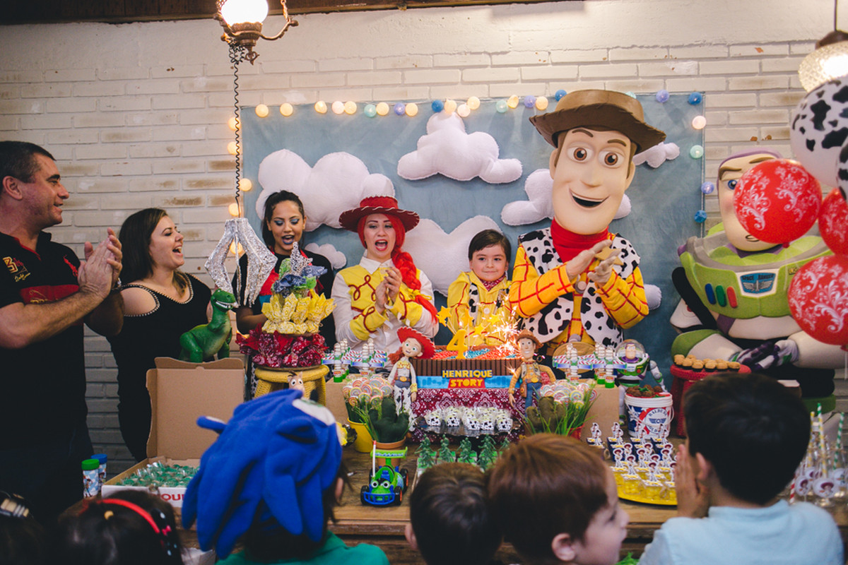 Henrique 4 anos – Festinha infantil