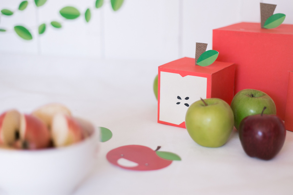 Luiza e as maçãs – Smash the Fruit