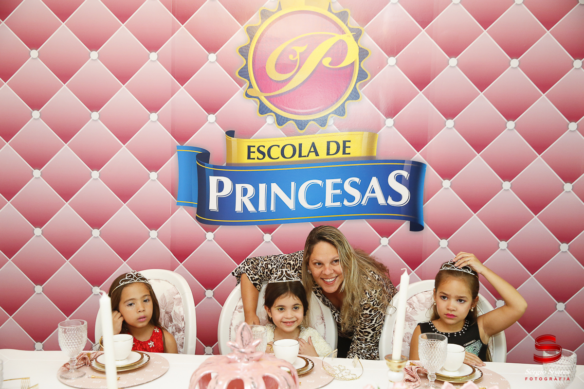 fotografia-fotografo-fotos-cuiaba-mt-brasil-sergio-soares-aniversario-anna-beatriz-escola-de-princesas