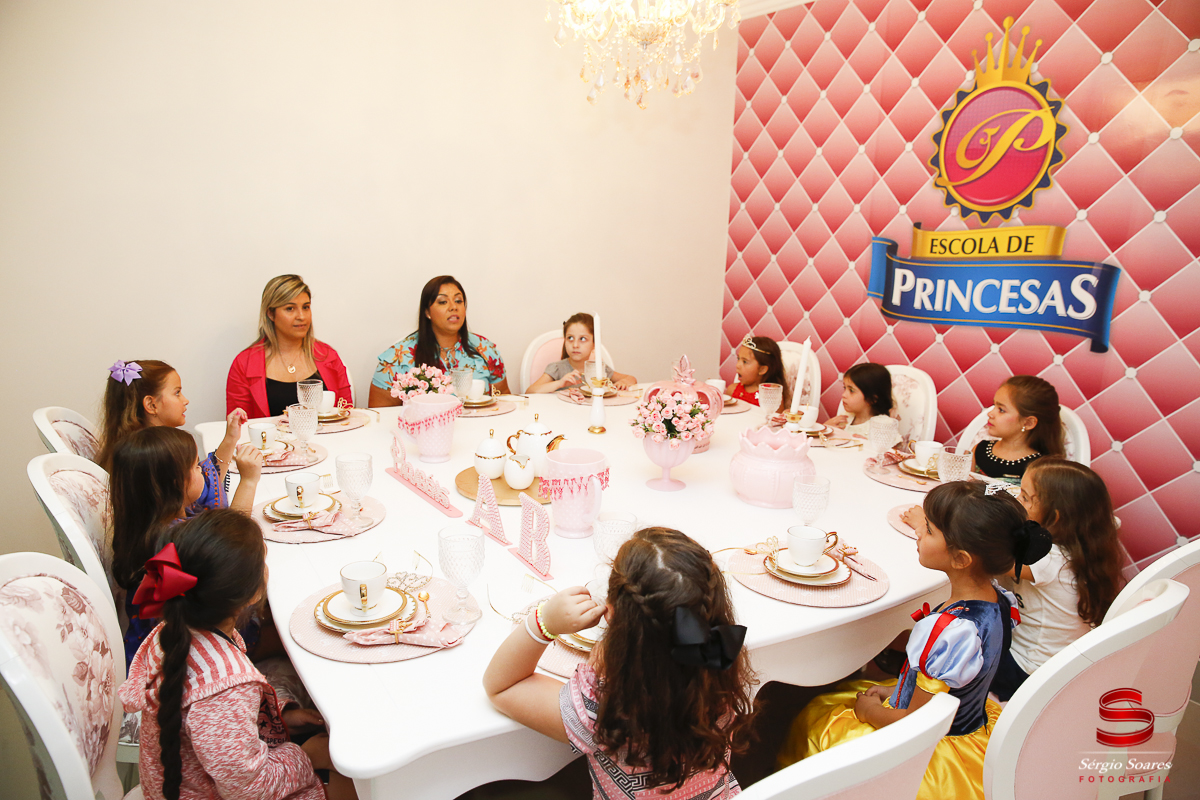 fotografia-fotografo-fotos-cuiaba-mt-brasil-sergio-soares-aniversario-anna-beatriz-escola-de-princesas