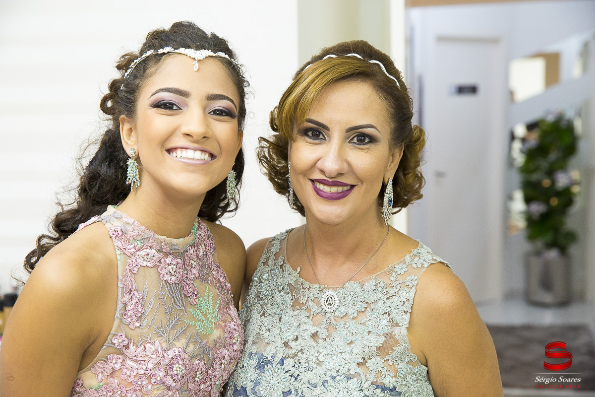 fotografo-fotografia-fotos-cuiaba-sergio-soares-mt-mato-grosso-brasil-aniversario-15-anos-juliana
