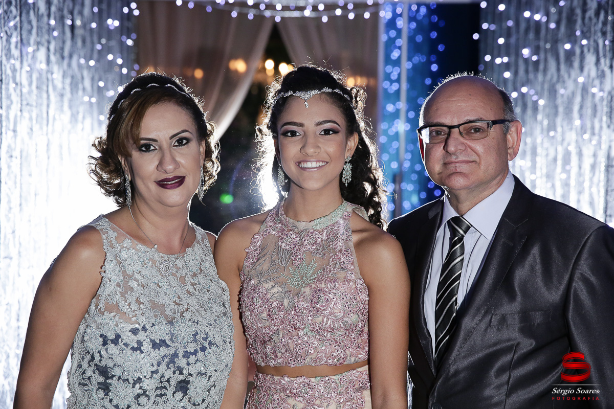 fotografo-fotografia-fotos-cuiaba-sergio-soares-mt-mato-grosso-brasil-aniversario-15-anos-juliana