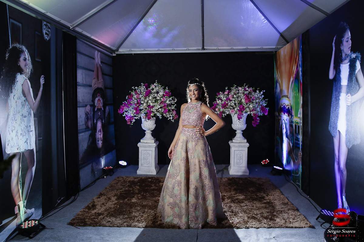 fotografo-fotografia-fotos-cuiaba-sergio-soares-mt-mato-grosso-brasil-aniversario-15-anos-juliana