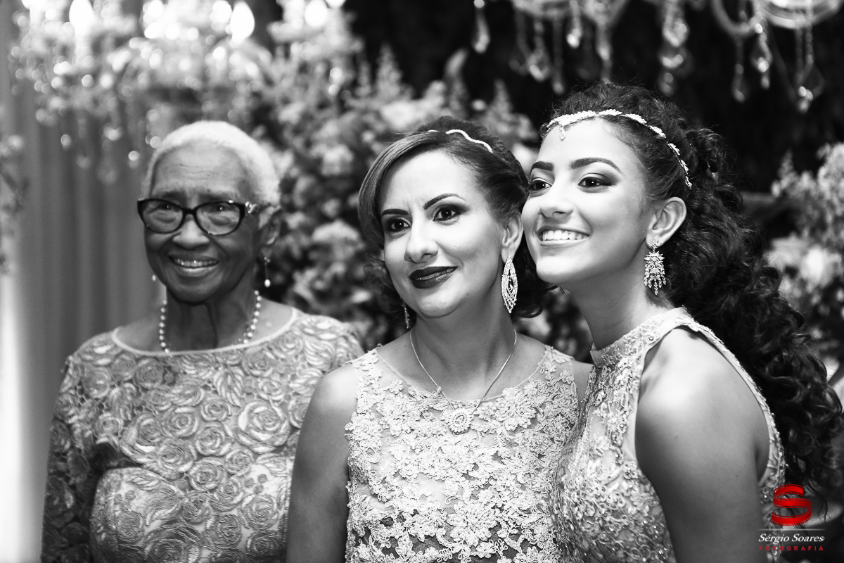 fotografo-fotografia-fotos-cuiaba-sergio-soares-mt-mato-grosso-brasil-aniversario-15-anos-juliana