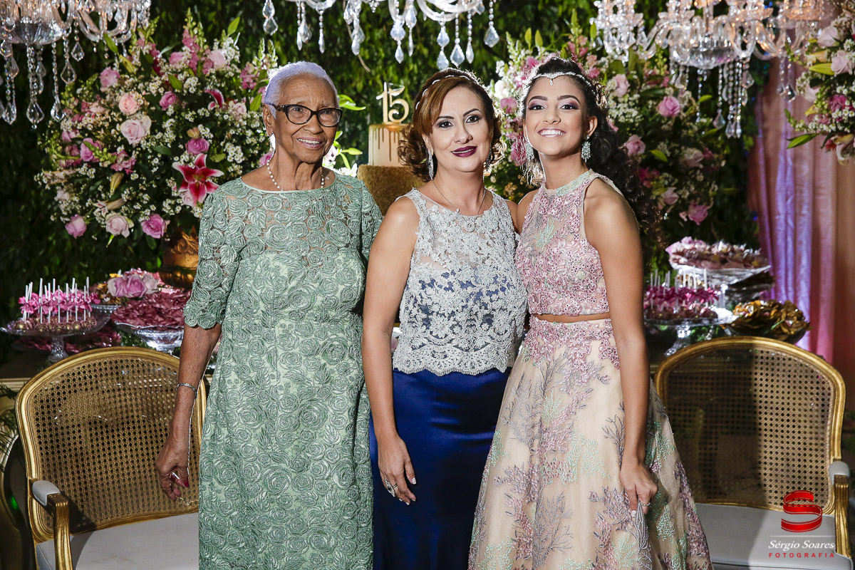 fotografo-fotografia-fotos-cuiaba-sergio-soares-mt-mato-grosso-brasil-aniversario-15-anos-juliana