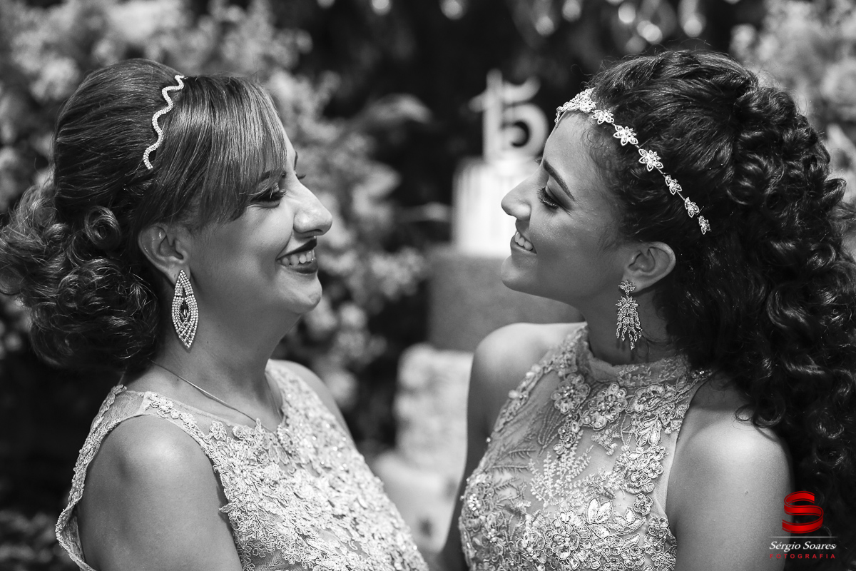 fotografo-fotografia-fotos-cuiaba-sergio-soares-mt-mato-grosso-brasil-aniversario-15-anos-juliana