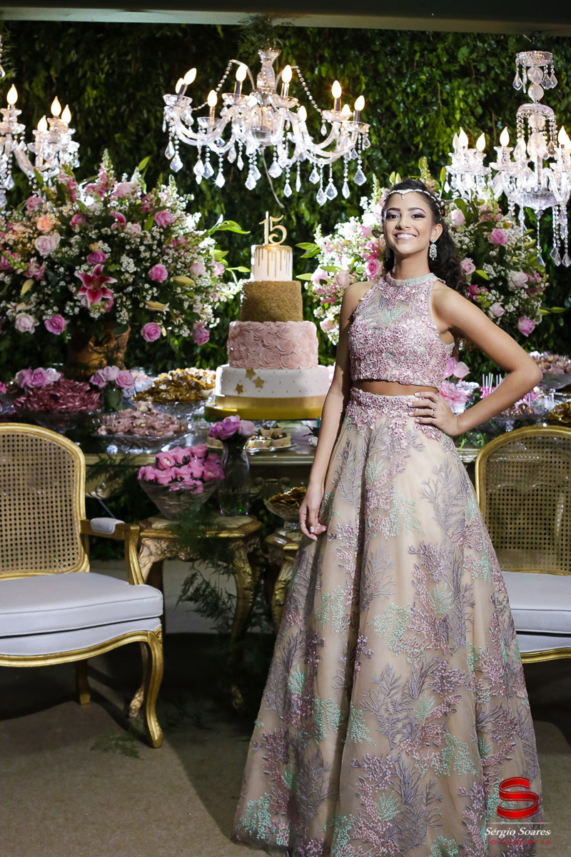 fotografo-fotografia-fotos-cuiaba-sergio-soares-mt-mato-grosso-brasil-aniversario-15-anos-juliana