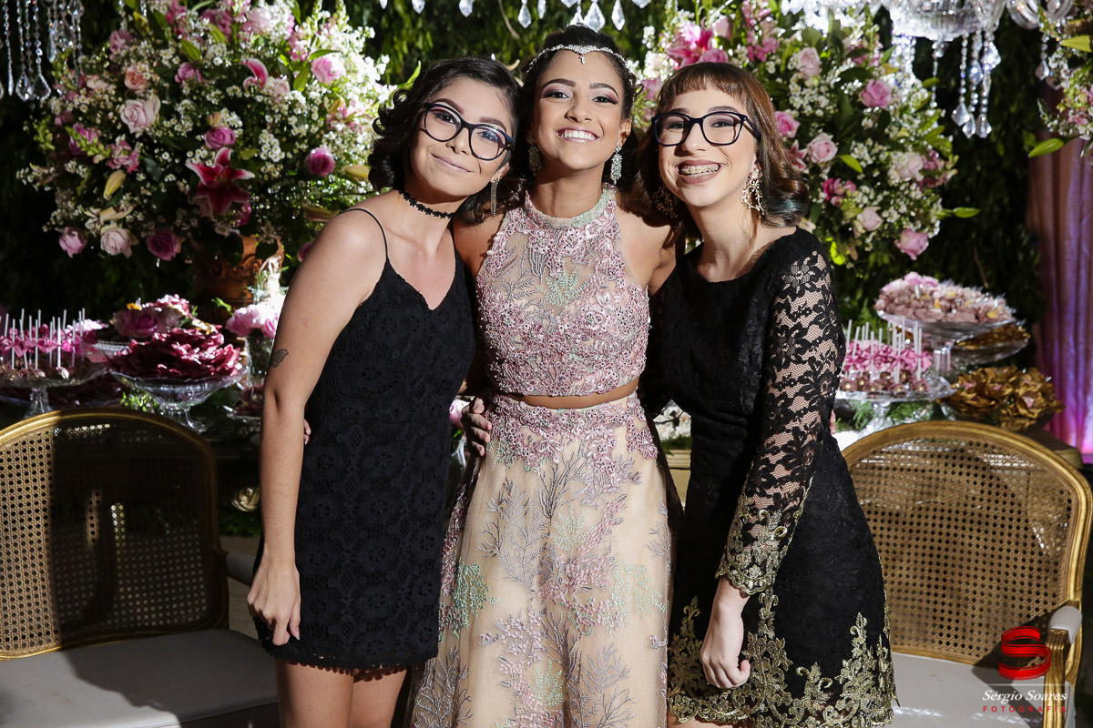 fotografo-fotografia-fotos-cuiaba-sergio-soares-mt-mato-grosso-brasil-aniversario-15-anos-juliana
