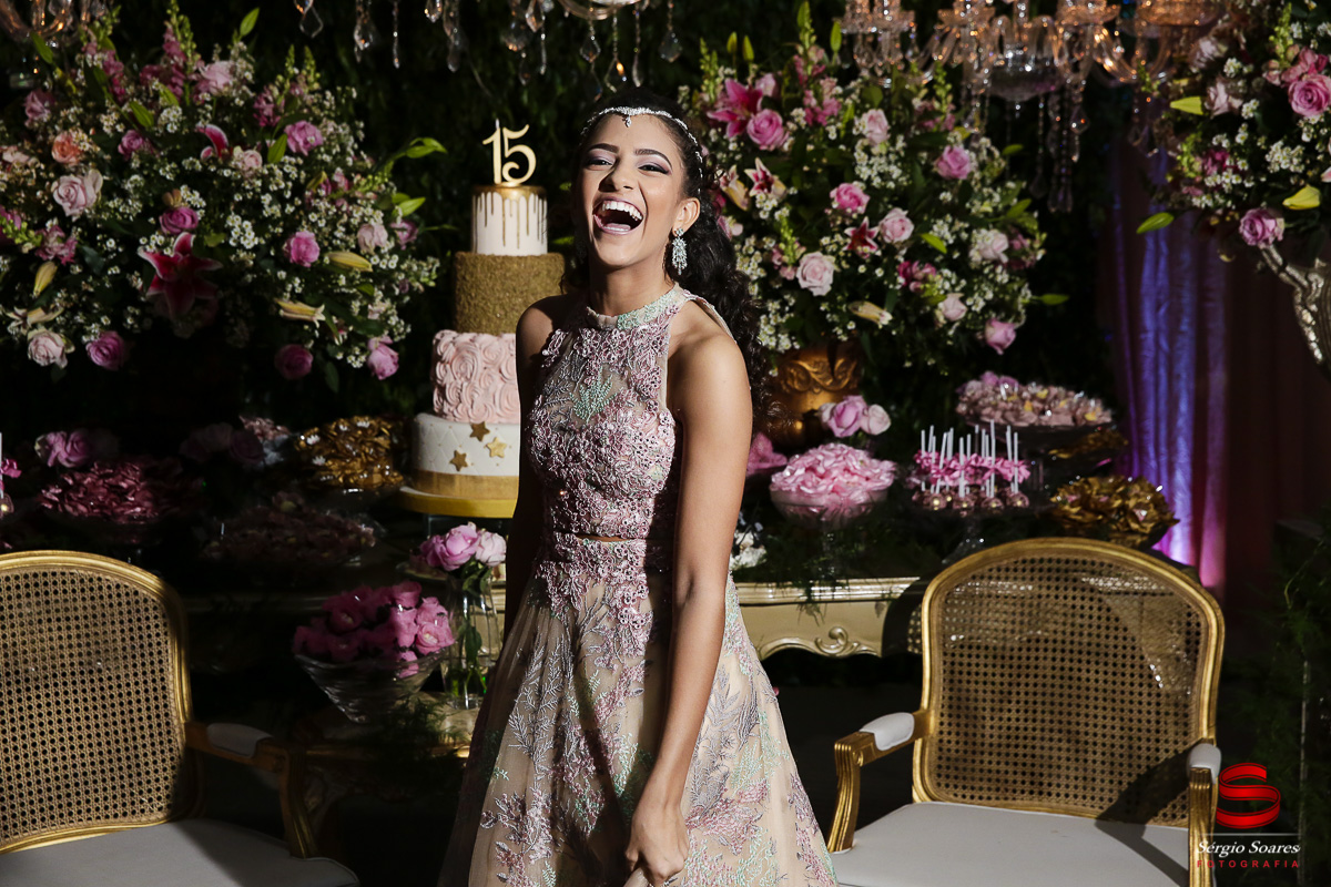 fotografo-fotografia-fotos-cuiaba-sergio-soares-mt-mato-grosso-brasil-aniversario-15-anos-juliana