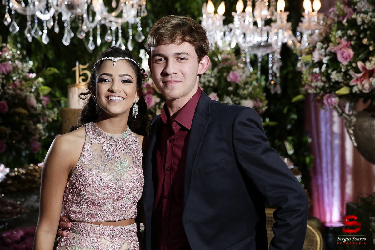 fotografo-fotografia-fotos-cuiaba-sergio-soares-mt-mato-grosso-brasil-aniversario-15-anos-juliana