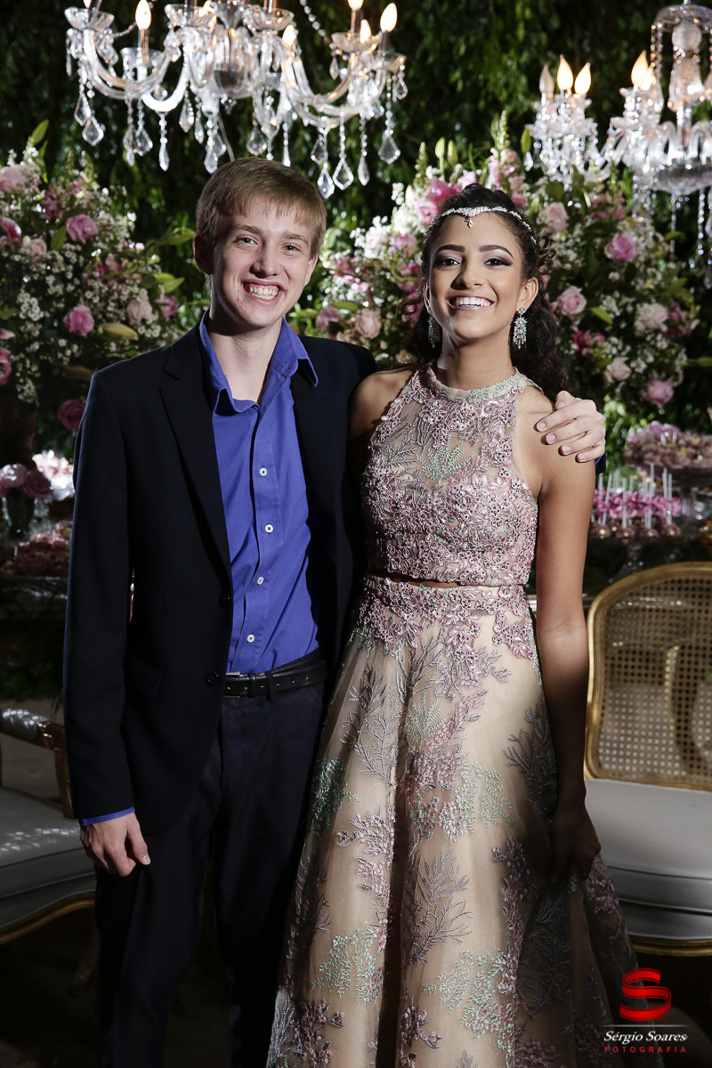 fotografo-fotografia-fotos-cuiaba-sergio-soares-mt-mato-grosso-brasil-aniversario-15-anos-juliana