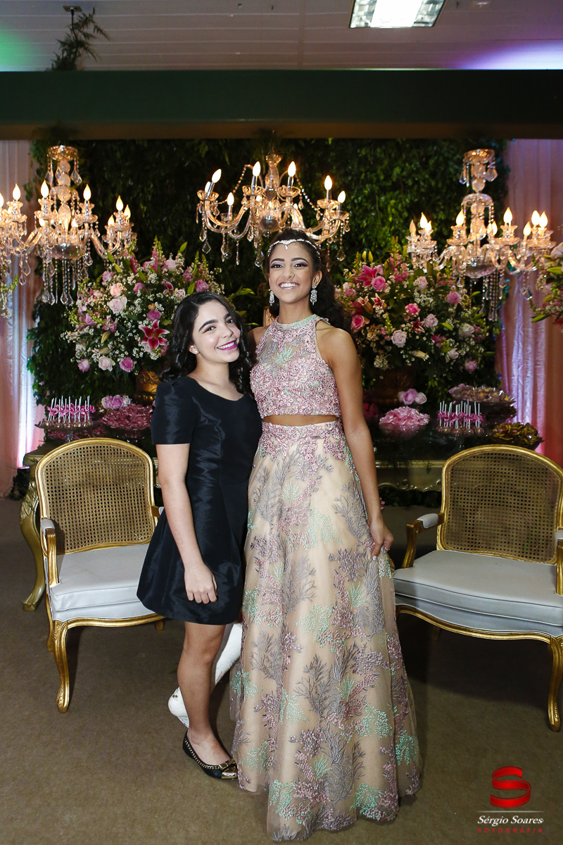 fotografo-fotografia-fotos-cuiaba-sergio-soares-mt-mato-grosso-brasil-aniversario-15-anos-juliana