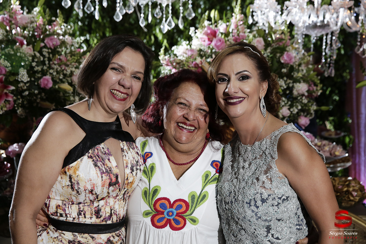 fotografo-fotografia-fotos-cuiaba-sergio-soares-mt-mato-grosso-brasil-aniversario-15-anos-juliana