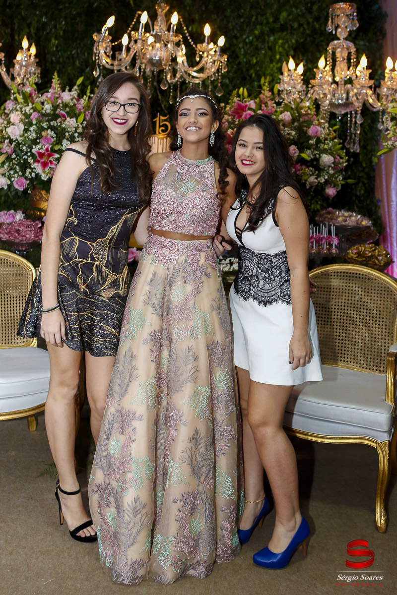 fotografo-fotografia-fotos-cuiaba-sergio-soares-mt-mato-grosso-brasil-aniversario-15-anos-juliana