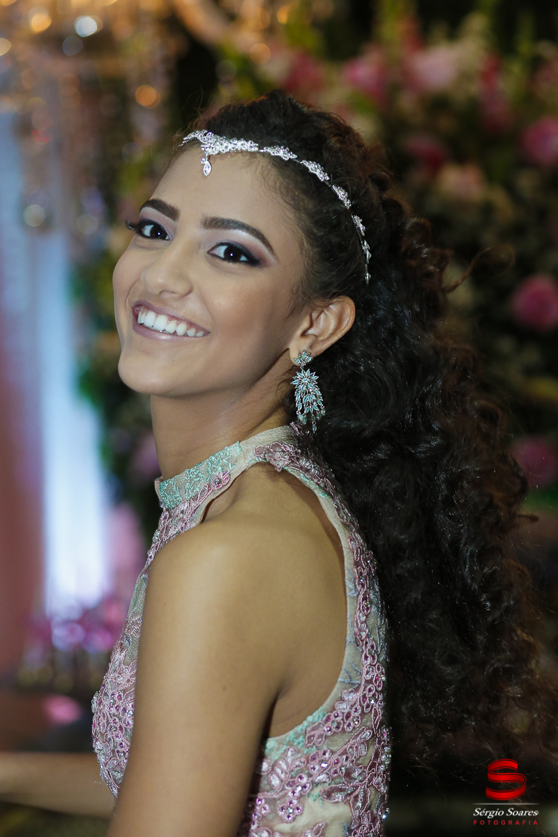 fotografo-fotografia-fotos-cuiaba-sergio-soares-mt-mato-grosso-brasil-aniversario-15-anos-juliana