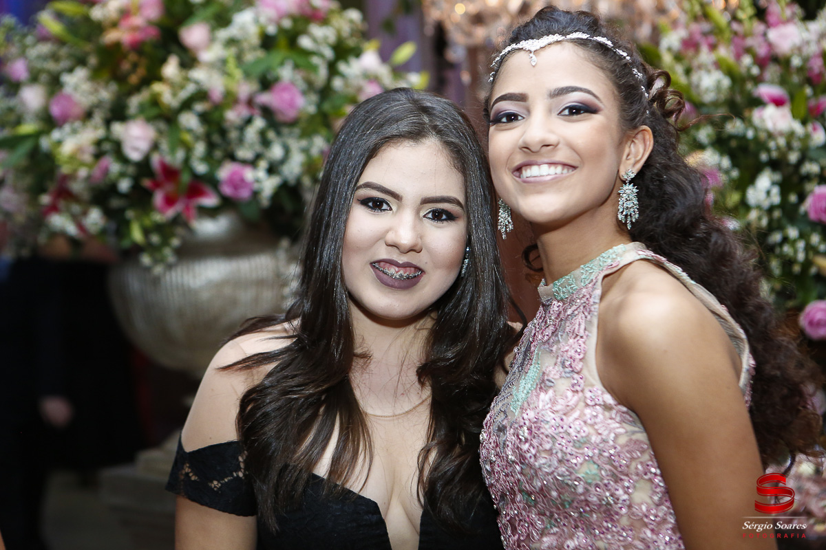 fotografo-fotografia-fotos-cuiaba-sergio-soares-mt-mato-grosso-brasil-aniversario-15-anos-juliana