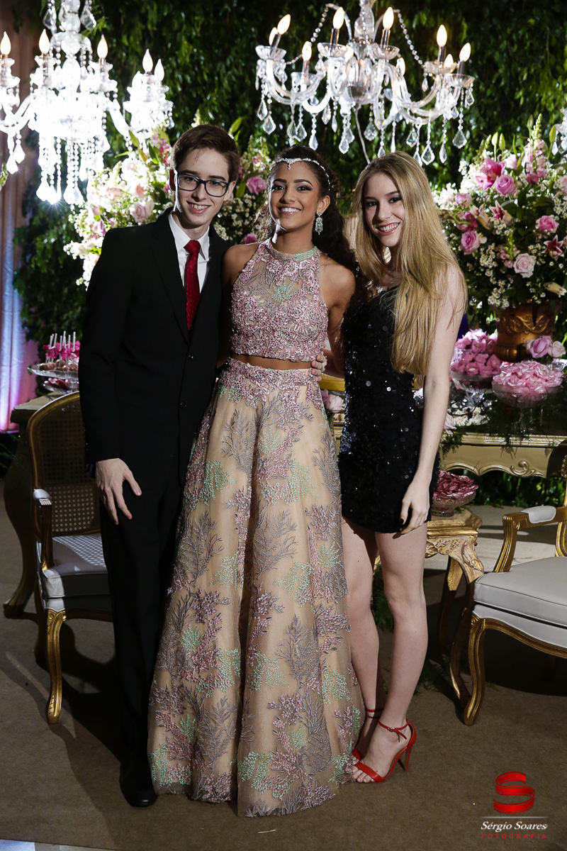 fotografo-fotografia-fotos-cuiaba-sergio-soares-mt-mato-grosso-brasil-aniversario-15-anos-juliana