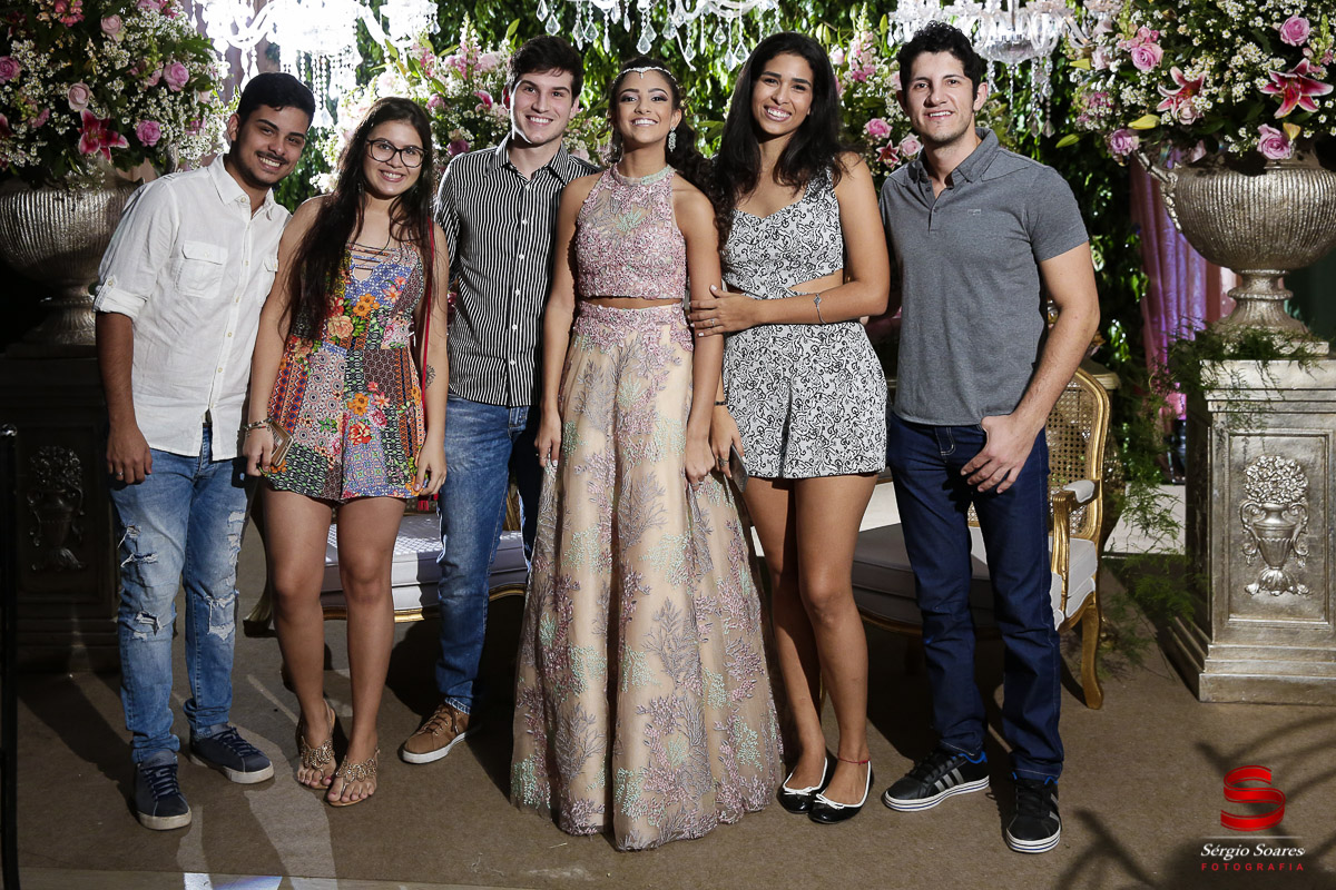 fotografo-fotografia-fotos-cuiaba-sergio-soares-mt-mato-grosso-brasil-aniversario-15-anos-juliana